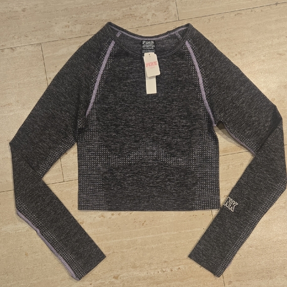 PINK Victoria's Secret Tops - New PINK Victoria's Secret Seamless Gray Stretchy Lounge/Workout Top